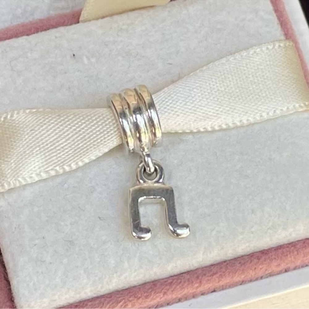 Musical note charm